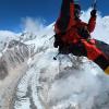 Pierre Carter ist mit einem Gleitschirm vom Mount Everest abgehoben.