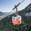 Ein echter Seilbahn-Oldie: Die roten Gondeln der Predigtstuhlbahn sind seit 1928 zwischen Bad Reichenhall und dem Predigtstuhl unterwegs.