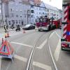 In der Augsburger Remboldstraße ist eine Straßenbahn der Linie 64 entgleist. Es gab zahlreiche Ausfälle und Verspätungen: Es wurde niemand verletzt.