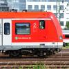 Ein junger Mann schritt ein, als ein Betrunkener Frauen in einer Münchner S-Bahn belästigte. 