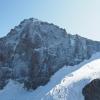 Blick auf den Dent Blanche. Zwei deutsche Alpinisten sind an dem knapp 4357 Meter hohen Berg in den Tod gestürzt.