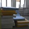 Gebrauchte Matratzen stapeln sich in den Räumen des Ankerzentrums. 