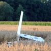 Bei Emershofen (bei Weißenhorn im Kreis Neu-Ulm) ist ein Kleinflugzeug abgestürzt. Der Pilot war wohl sofort tot.