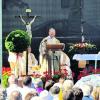 Seine letzte Messe in Wertingen hielt Stadtpfarrer Ludwig Michale am gestrigen Sonntag. Foto: Bunk