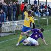 Fußball Kreisklasse Aichach TSV Inchenhofen - SV Ried
Der TSV Inchenhofen (gelbe Trikots) gewann das Spitzenspiel gegen den SV Ried und grüßt nun von ganz oben.
