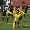 Ein spannendes Derby erwartete die Zuschauer bei Bachern (gelb-schwarz) gegen Ottmaring. 