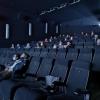 So sieht in ein voller Kinosaal aus, kommentiert Rotary-Präsident Stefan Lesny den Anblick des coronakonformen Kinosaals.