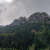 Die Kampenwand in den Chiemgauer Alpen. Königsanhänger wollen ein Porträt von Ludwig II. in die Felswand meißeln.