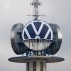 VW baut bis 2025 massiv seine Software-Kompetenzen aus. In einer eigenen Einheit soll künftig über 10.000 Experten arbeiten.