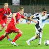 Der Ulmer Johannes Ludmann (am Ball) machte gegen Heidenheim (im Bild die Ex-Ulmer Sebastian Griesbeck/links und Christian Sauter) ein gutes Spiel und ist sicher auch in Trier dabei.