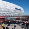 Das Eröffnungsspiel des FC Bayern München gegen Schalke findet nun doch ohne Zuschauer in der Allianz Arena statt.