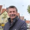 Gerhard Mößner ist seit 15 Jahren Bürgermeister von Oberottmarshausen. Er bezeichnet sich als Menschen, der schon immer lieber angepackt als verwaltet hat.