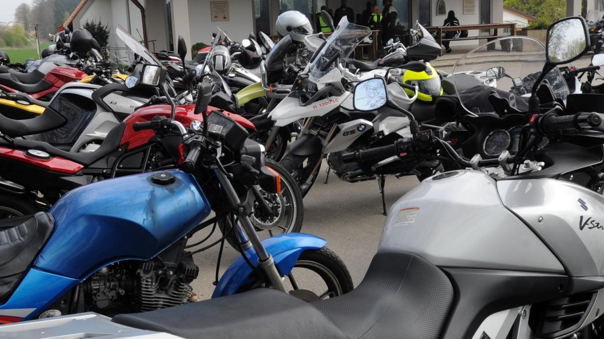 Landkreis Augsburg: Im Augsburger Land sind immer mehr Motorräder unterwegs