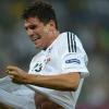 Der deutsche Nationalspieler Mario Gomez bejubelt ein Tor. Vielleicht gegen die Azzurri? Unsere fiktiven, internationalen Pressestimmen zu Italien - Deutschland bei der EM 2012.