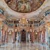 Der grandiose Bibliothekssaal des Klosters Wiblingen bei Ulm. 