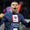 PSG-Stürmer Kylian Mbappé erzielte beim Sieg bei Pays de Cassel fünf Tore.