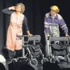 Auch als Senioren haben die Kabarettisten Herr und Frau Braun beim Rosenmontagsprogramm in Neusäß Grund, „Basst scho“ zu sagen. 