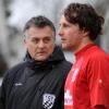 Auch die Einwechslung von Marco Friedl (rechts) brachte gegen Ingolstadt keine Wende. Rains Trainer Stefan Tutschka war wegen der schwachen Leistung seines Teams sauer.  
