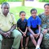 Der evangelische Pfarrer Walon Kumer aus Papua-Neuguinea kommt im Sommer 2011 mit seiner Familie nach Geltendorf. Foto: Obermeyer/MissionEineWelt
