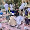 Ärzte kümmern sich in Herat um Verletzte nach dem Beben.