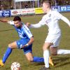 Starker Auftritt: Der zweifache Torschütze Stefan Klink (rechts) und der VfR Neuburg ließen dem BC Aichach beim 4:0-Erfolg nicht den Hauch einer Chance.  	