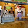 Die Kolpingfamilie war mit ihrem Weißbier- und Weinstand bereits im vergangenen Jahr beim Singoldsand vertreten.