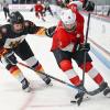 Nele Egger (links) stand bei der WM der U18-Juniorinnen bei allen Partien auf dem Eis.  