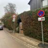 Ein Parkverbot im Meringer Ortsteil Meringerzell soll die Konflikte lösen. 