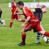 Auf und davon: Kevin Bößhenz (links) und der TSV Ober-/Unterhausen waren im Auswärtsspiel beim SV Wagenhofen (rechts Helmut Bößhenz) oftmals einen Schritt schneller als ihre Kontrahenten.  	