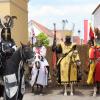 Die „Ritter der schwarzen Lanze“ sorgen dafür, dass mitten in Türkheim um das magische Schwert des Merlin gekämpft wird. 