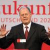 Peer Steinbrück positioniert sich im SPD-internen Kampf um die Kanzlerkandidatur.