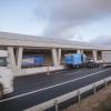 Die Baustelle auf der A 96 zwischen Oberpfaffenhofen und Germering wird abgeräumt. Die Lärmschutzgalerien (hier bei Gilching) und zwei neue Fahrspuren sind gebaut. 