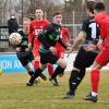 Während der FC Gundelfingen im Heimspiel gegen Dachau auf Janik Noller (links) verzichten muss, soll Benedikt Ost als Stoßstürmer wieder dem Ball hinterherjagen. 