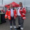 Markus Werno (links) und Harald Ledabyll (rechts) vom Bayerischen Roten Kreuz BRK in Pöttmes sind seit einer Woche in Ahrweiler im Einsatz.