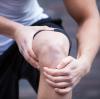 Eine Arthrose im Knie kann die Lebensqualität empfindlich einschränken.