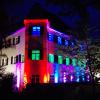 Prachtvoll illuminiert zeigte sich das Schloss in Zusmarshausen beim letzten Schlossfest 2017.