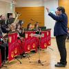 Unter der Leitung des Dirigenten Markus Walter unternahm das Blasorchester des Musikvereins Aystetten einen Streifzug durch die Geschichte von Pop und Rock.
