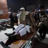 Zwei Tote und viele Verletzte hat das Erdbeben in Afghanistan und Pakistan gefordert.
