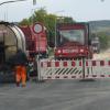 Der letzte Bauabschnitt in Möttinen, am Montag soll asphaltiert werden. Der Fahrer des Wagens rechts ignorierte alle Absperrungen und Warnrufe der Bauarbeiter und wendete wie so viele erst, als es definitiv nicht mehr weiter ging.