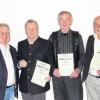 Stephan Gabriel (v.l.) ehrte die langjährigen Mitglieder der CSU Deuringen Georg Enzler, Rudolf Hylla und Gotthard Biallas. 