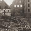 Durch Luftangriffe am 11. und 19. April 1945 wurden Teile der Donauwörther Innenstadt zerstört. Fast 300 Menschen starben. Das Foto zeigt den Blick vom Spindeltal Richtung Tanzhaus. Auf dem zerbombten Areal wurde die Familie Gerhauser komplett ausgelöscht.