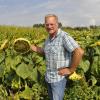 Hubert Gerstmeier ist Bio-Landwirt in Auchsesheim. Er hat die Sonnenblume als wertvolle Ertragspflanze entdeckt.