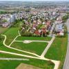 Das Neubaugebiet "Verlängerung Kantstraße" in Günzburg war Thema im Bauausschuss. Wegen der Augsburger Straße (rechts) und dem Lärmschutz müssen zuerst zwei Mehrfamilienhäuser errichtet werden, bevor die Einfamilienhäuser im südlichen Bereich gebaut werden.