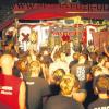 Die Kassierer, eine Punkband aus Wattenscheid, waren beim Open Air auf der Wiese hinter dem „Betei“ der Publikumsmagnet schlechthin.  