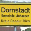 Der Name Dornstadt weist auf eine Stätte voller Dornen hin.  