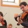 Das Duo Aliquot aus Eisenach (Simona Balan und deren Ehemann Gheorghe) gab ein Gastspiel mit zwei Violen d’amore beim Konzert der Orchestervereinigung Höchstädt-Binswangen. 