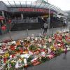 Mit unzähligen Blumen und Kerzen wurde der Getöteten vor dem Olympia-Einkaufszentrum in München gedacht. 