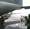 Seit Jahren schon ist das Lufttransportgeschwader 61 (Unser Bild: 2006 im Sudan) in Afrika mit Transportaufgaben im Einsatz. Dies wird auch in Zukunft so bleiben, das Bundeskabinett beschloss jüngst eine Aufstockung der Truppe in Mali. 