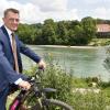 Für Mathias Neuner (CSU) endet am 30. April die Zeit als Oberbürgermeister. Zwei wichtige und zeitweise umstrittene Themen seiner Amtszeit waren die Bebauung am Papierbach und die neue Brücke über den Lech.