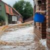 Keine Chance gegen die Wassermassen: Hochwasser kann in Häusern erhbeliche Schäden hinterlassen.